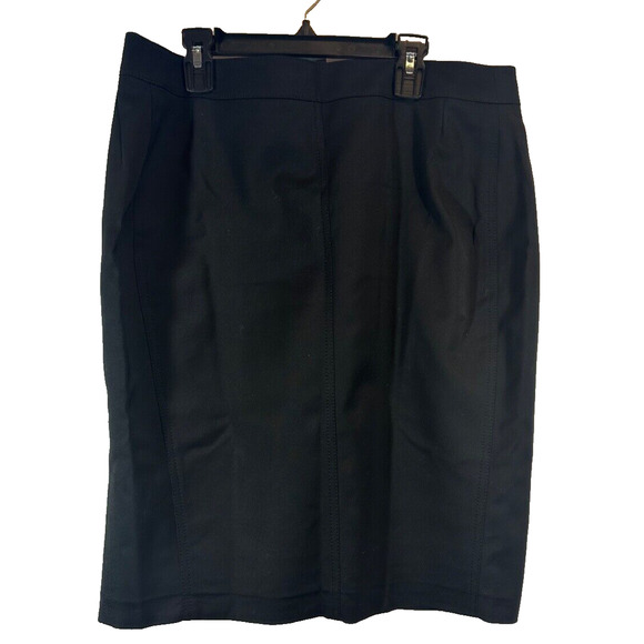 Akris Punto Dresses & Skirts - Akris Punto Black Knee Length Pencil Skirt Size 10 Career Stretch Lined A55